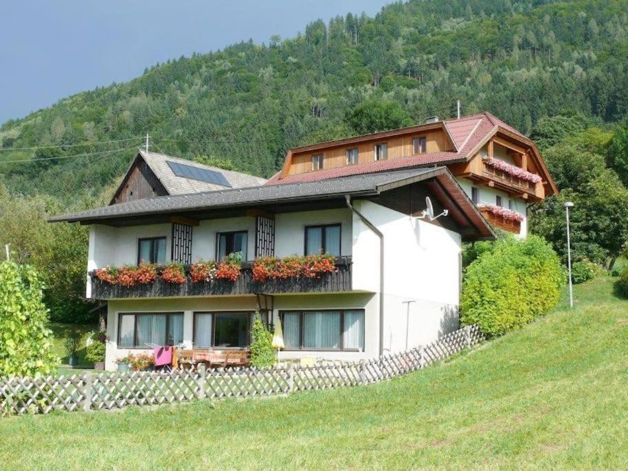 Appartements Caroline Ossiach Kültér fotó